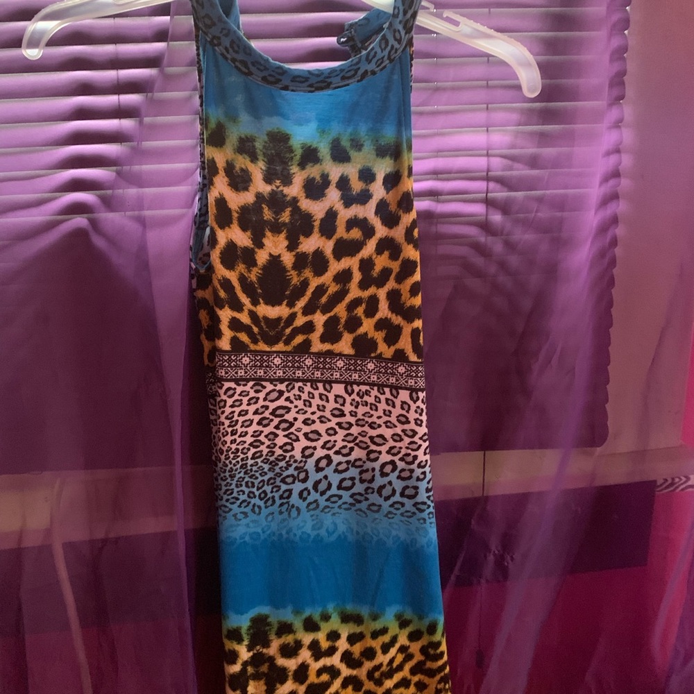 Dress - Picture 2 of 2